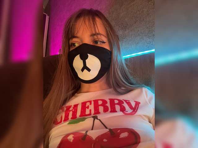 -Summer- live cam on BongaCams