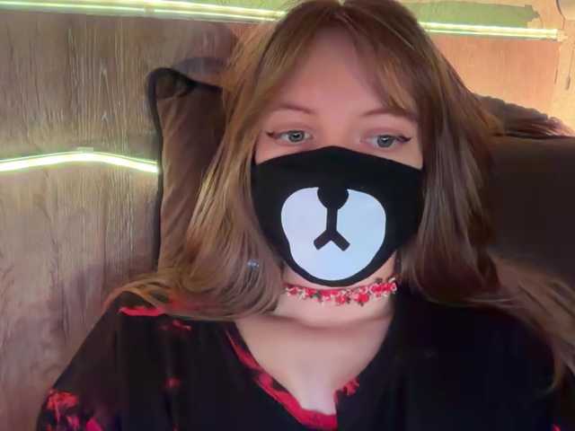 -Summer-'s BongaCams show and profile