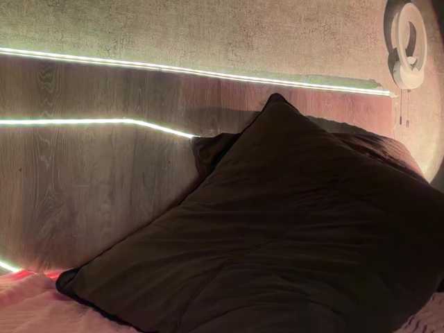 -Summer-'s BongaCams show and profile