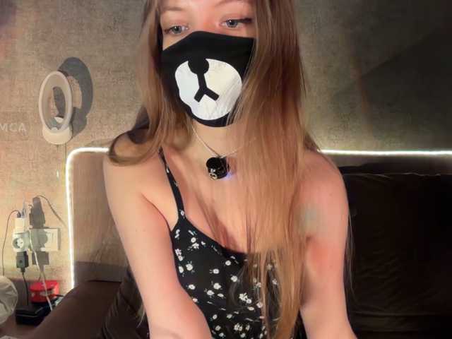 -Summer-, en vivo ahora en BongaCams