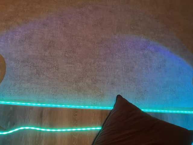 -Summer-'s BongaCams show and profile