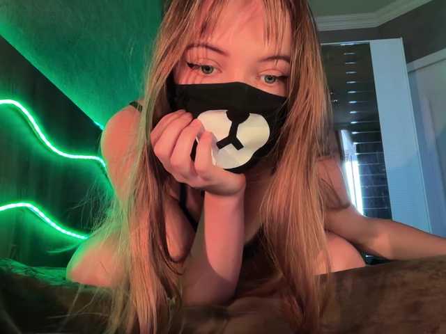 -Summer- live webcam show