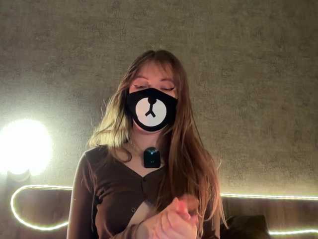 -Summer-'s BongaCams show and profile