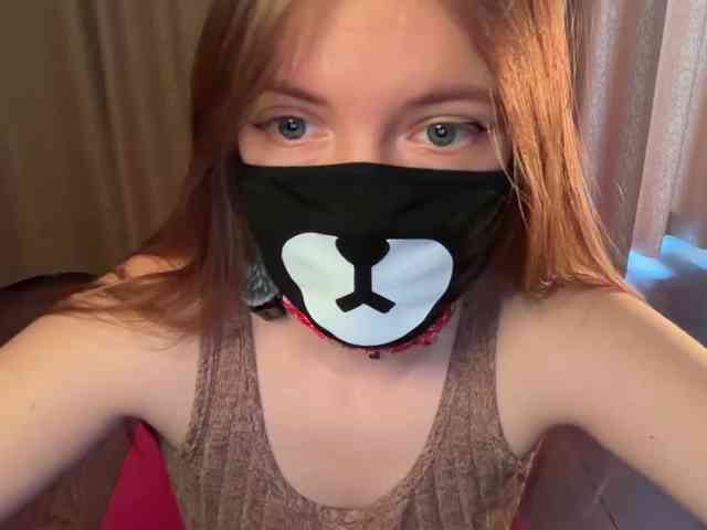 Tvoy_Medvezhenok webcam