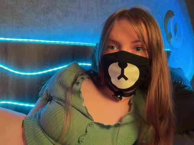 Tvoy_Medvezhenok webcam