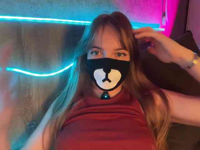 Tvoy_Medvezhenok webcam