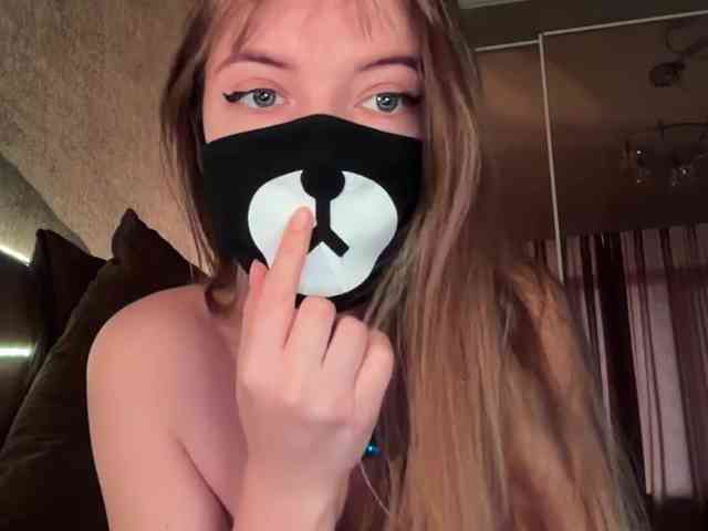 Tvoy_Medvezhenok webcam