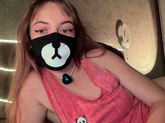 Tvoy_Medvezhenok webcam