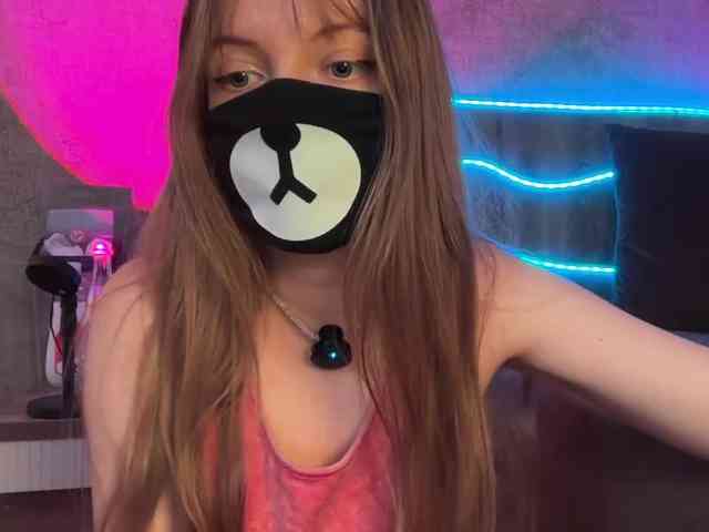 Tvoy_Medvezhenok webcam
