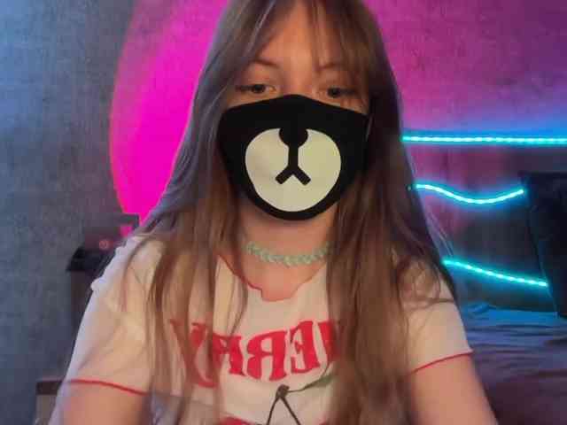 Tvoy_Medvezhenok webcam