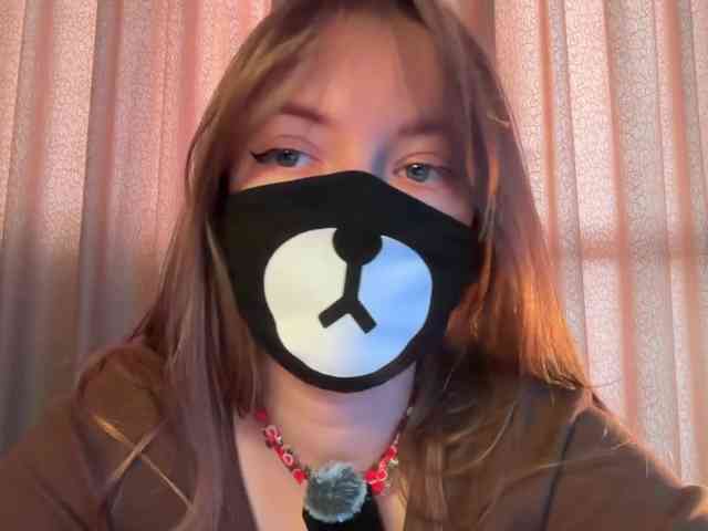 Tvoy_Medvezhenok webcam