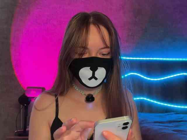 Tvoy_Medvezhenok webcam