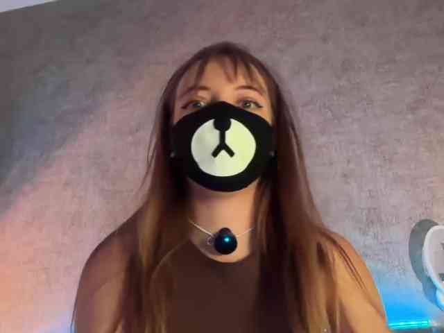 Tvoy_Medvezhenok webcam