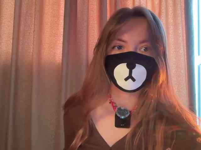 Tvoy_Medvezhenok webcam