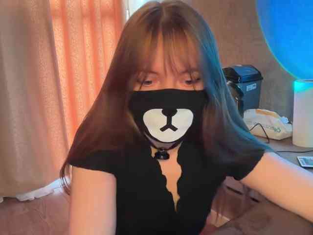 Tvoy_Medvezhenok webcam