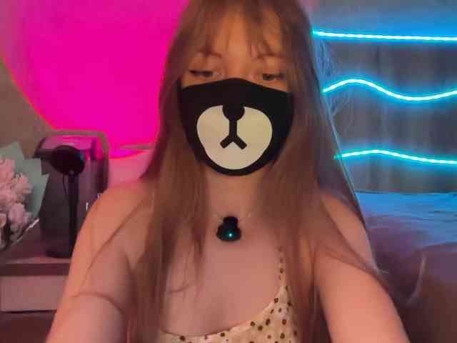 Tvoy_Medvezhenok webcam