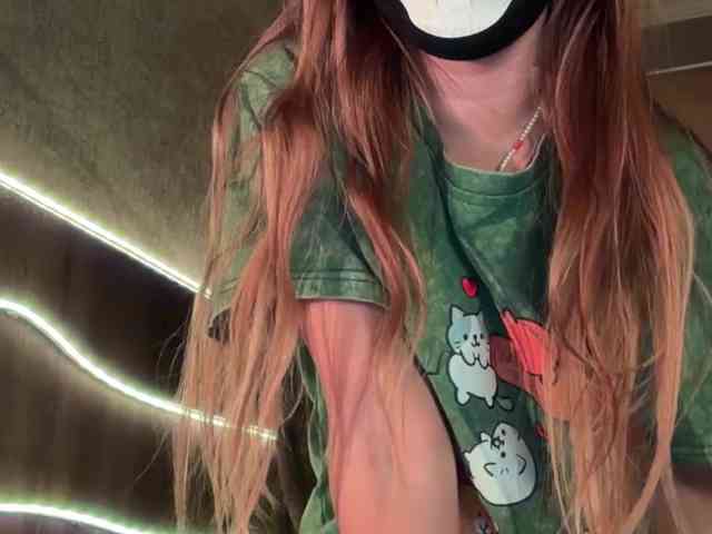 Tvoy_Medvezhenok webcam