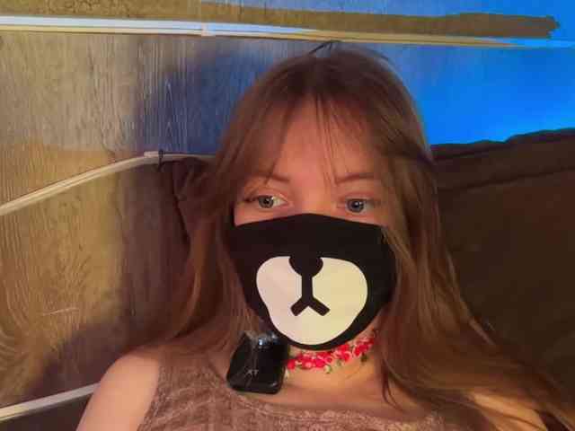 Tvoy_Medvezhenok webcam
