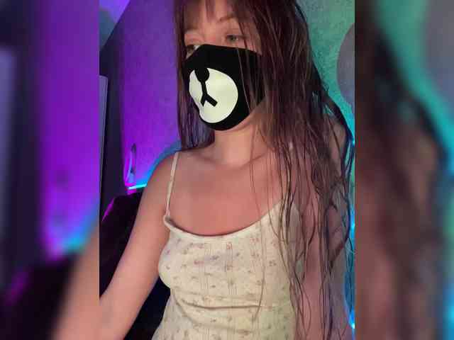 -Summer- Sex Cam Show