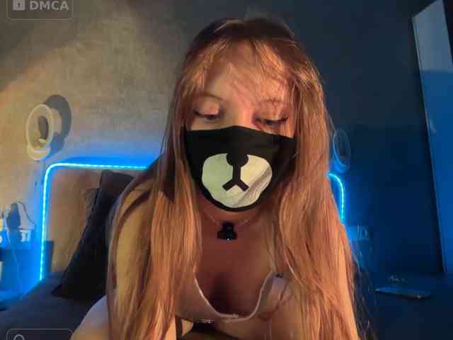 Tvoy_Medvezhenok webcam