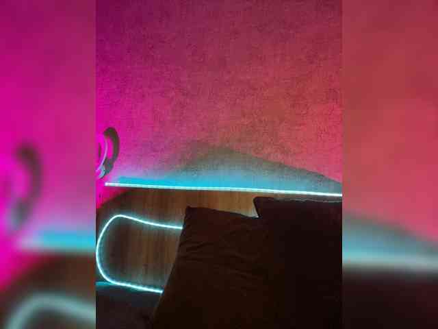 Tvoy_Medvezhenok webcam