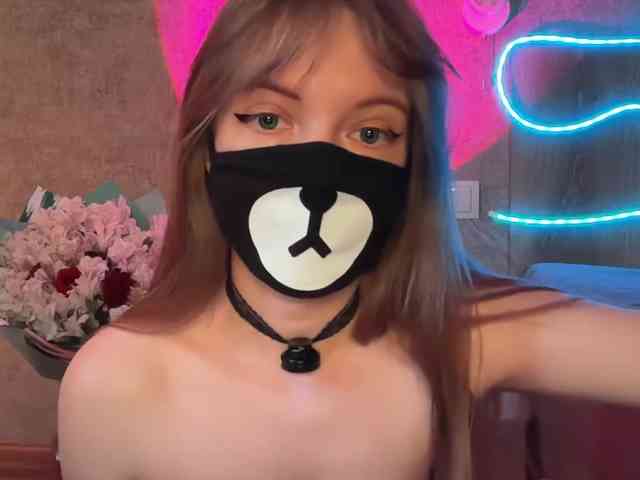 Tvoy_Medvezhenok webcam