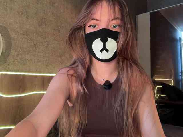 Tvoy_Medvezhenok webcam