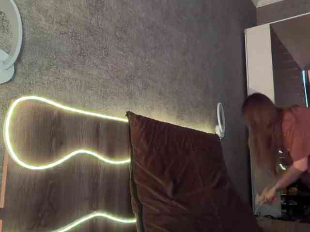 Tvoy_Medvezhenok webcam