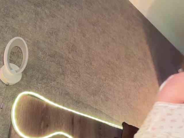 Tvoy_Medvezhenok webcam