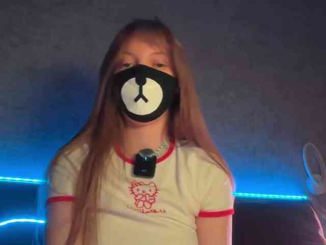 Tvoy_Medvezhenok webcam