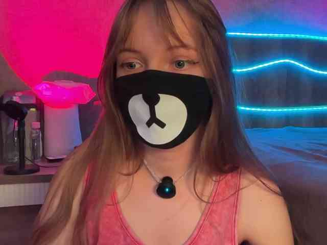 Tvoy_Medvezhenok webcam