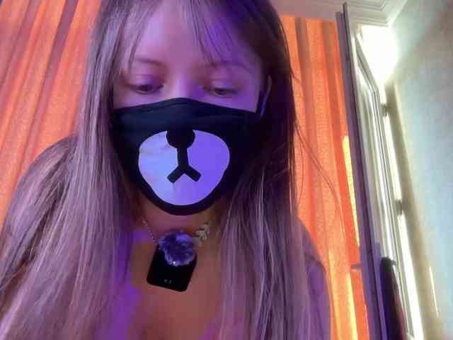 Tvoy_Medvezhenok webcam