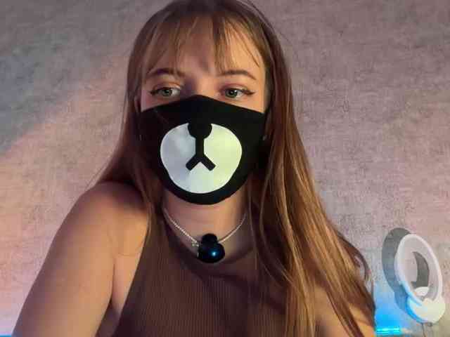 Tvoy_Medvezhenok webcam
