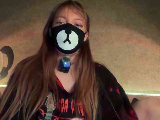 Tvoy_Medvezhenok webcam