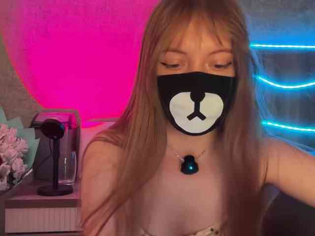 Tvoy_Medvezhenok webcam