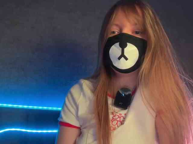 Tvoy_Medvezhenok webcam