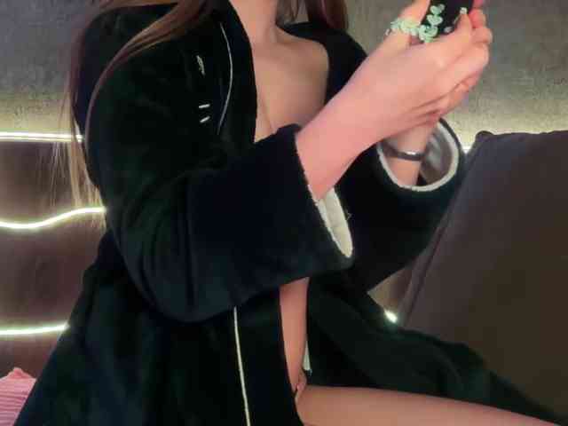 Tvoy_Medvezhenok webcam