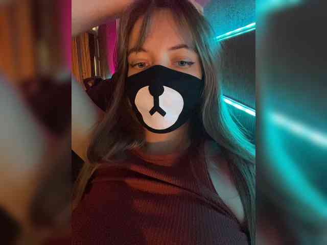 -Summer- Sex Cam Show
