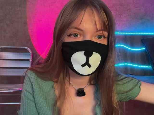 Tvoy_Medvezhenok webcam