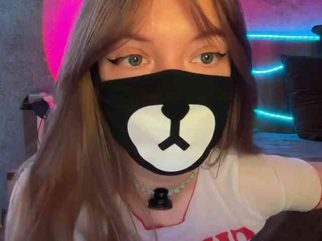 Tvoy_Medvezhenok webcam