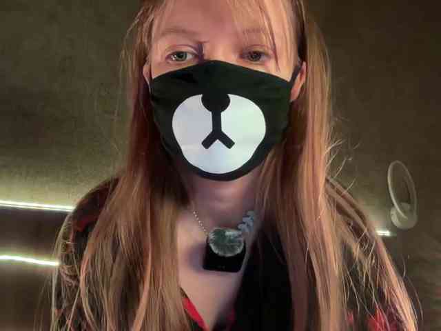 Tvoy_Medvezhenok webcam