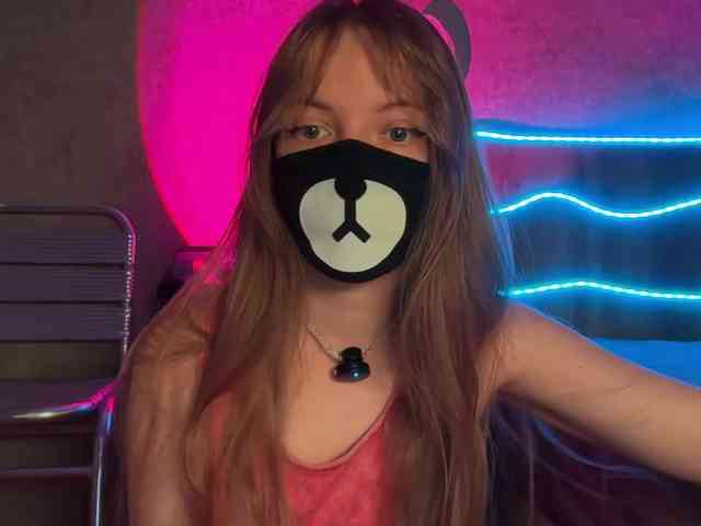 Tvoy_Medvezhenok webcam