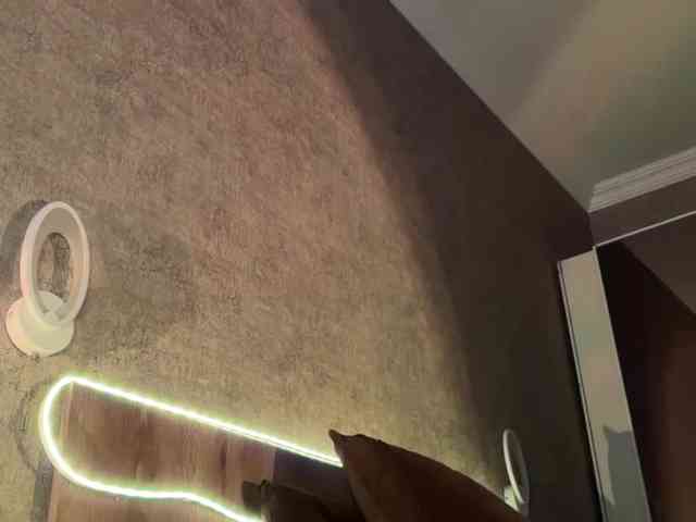Tvoy_Medvezhenok webcam