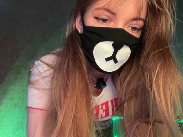 Tvoy_Medvezhenok webcam