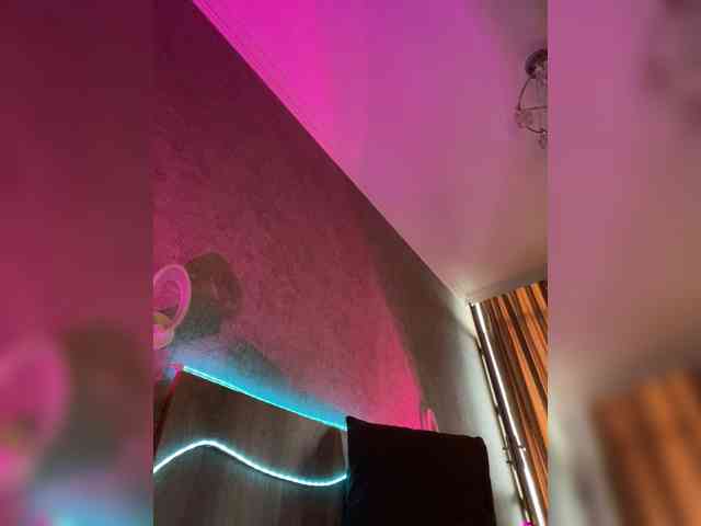 Tvoy_Medvezhenok webcam