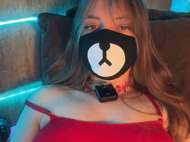 Tvoy_Medvezhenok webcam