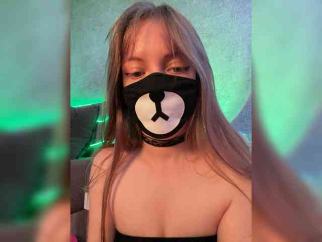 Tvoy_Medvezhenok webcam