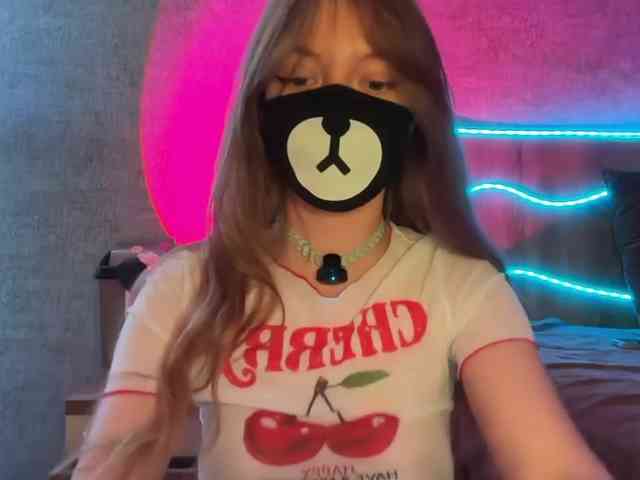 Tvoy_Medvezhenok webcam