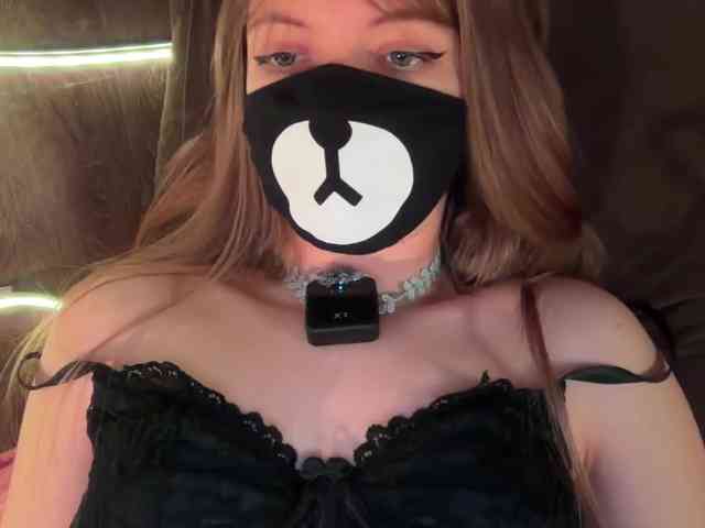 Tvoy_Medvezhenok webcam