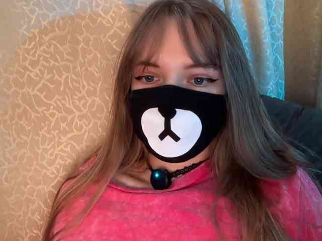 Tvoy_Medvezhenok webcam